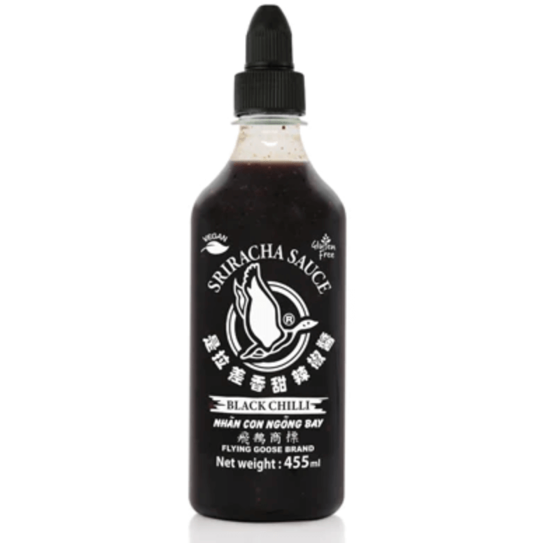 Flying Goose Black Chilli Sriracha Sauce 455ml | What The Food